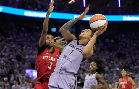 Gabby Williams scores 26 points, sends Valkyries to 68-64 Game 1 win in defensive WNBA Finals opener